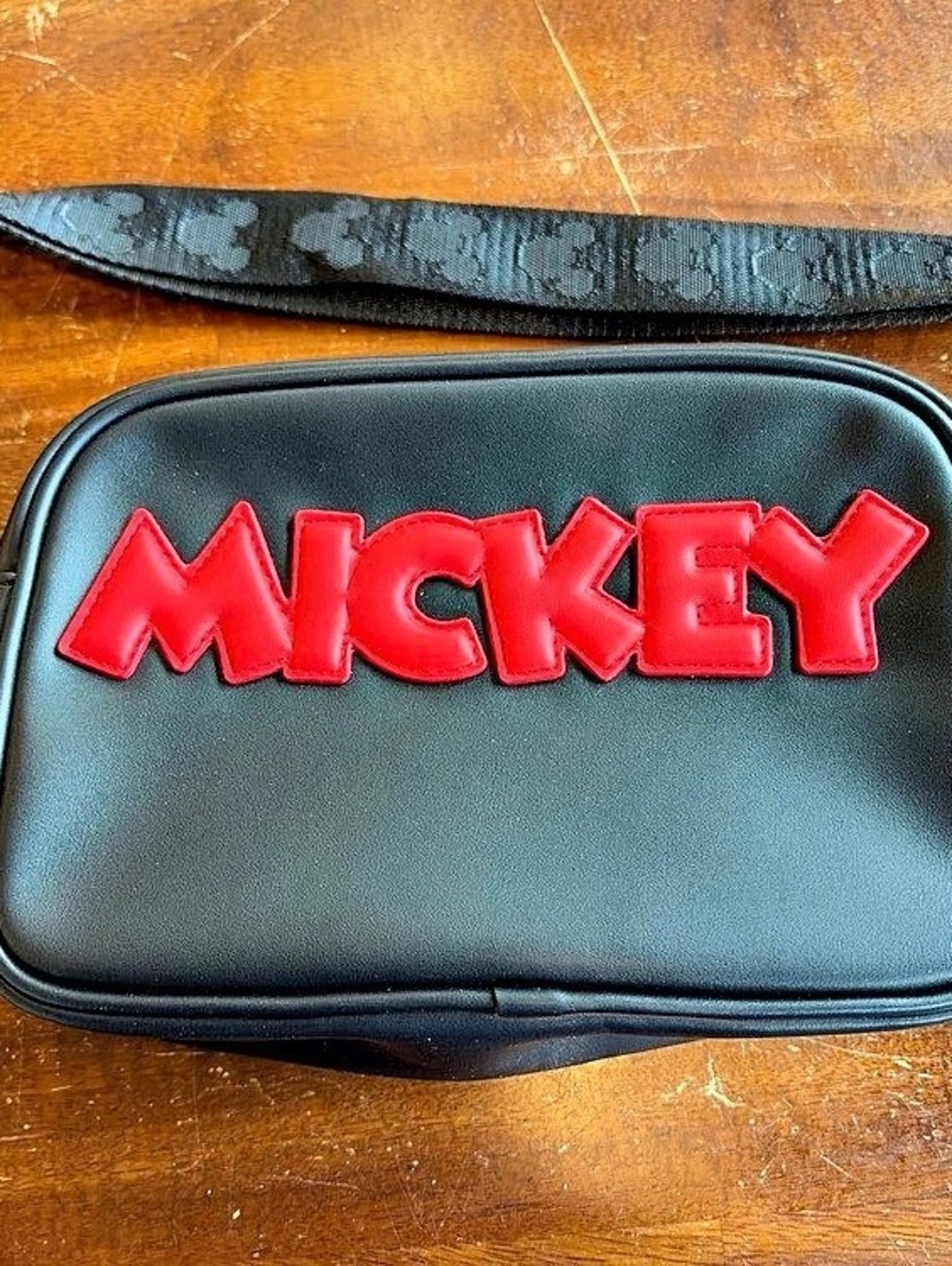 Disney Loungefly Mickey Mouse Heart Hands Crossbody Bag